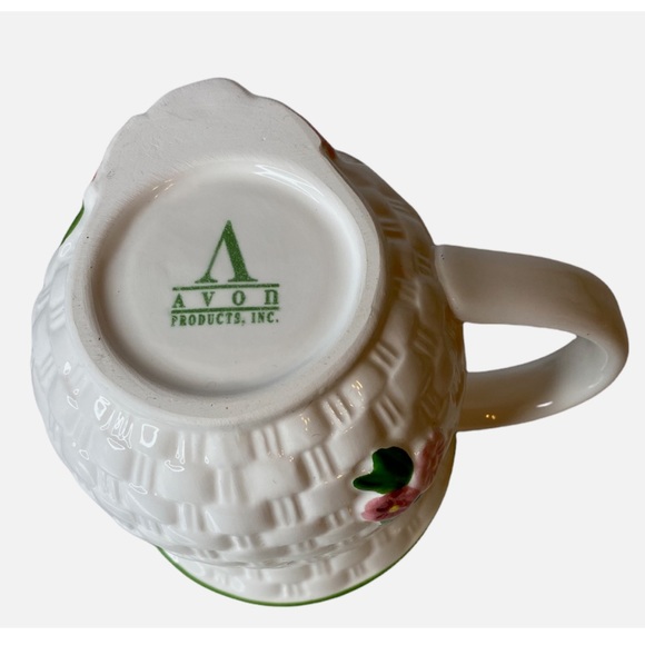 🐇Vintage Avon Bunny Large Coffee Mug White Basket Weave~Set of 2🪺 - Picture 6 of 8